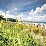 Lägenhet Landhauswohnung In Kroepelin Mit Grossem Garten *