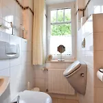 Landhauswohnung In Kroepelin Mit Grossem Garten *