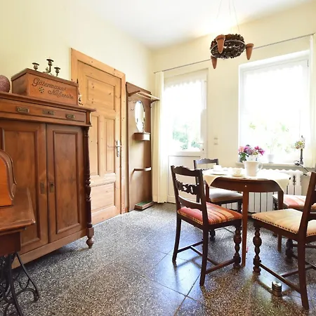 Landhauswohnung In Kroepelin Mit Grossem Garten Apartment *