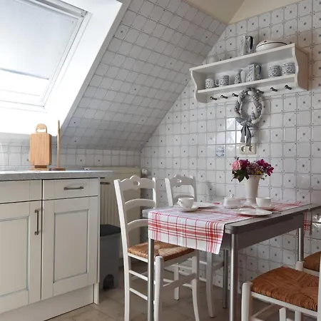Apartament Elegant In Kr Pelin Near Horse Riding *