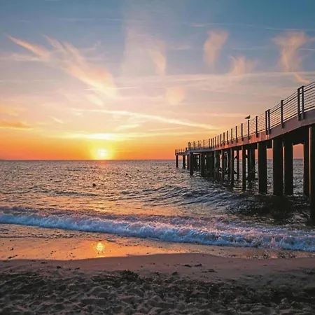Landhauswohnung In Kroepelin Mit Grossem Garten Apartment *