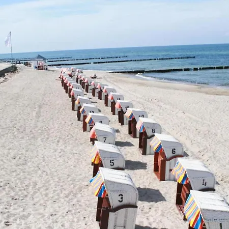 Landhauswohnung In Kroepelin Mit Grossem Garten Apartment