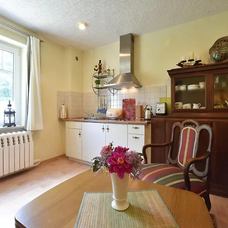 Landhauswohnung In Kroepelin Mit Grossem Garten *