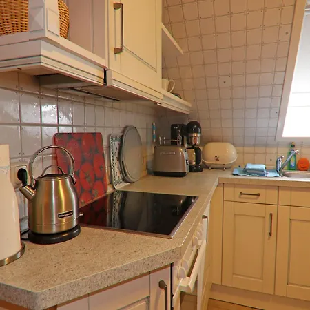 Appartement Landhauswohnung In Kroepelin Mit Grossem Garten