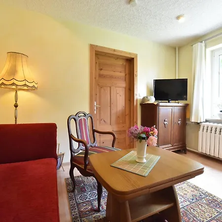Landhauswohnung In Kroepelin Mit Grossem Garten Boldenshagen