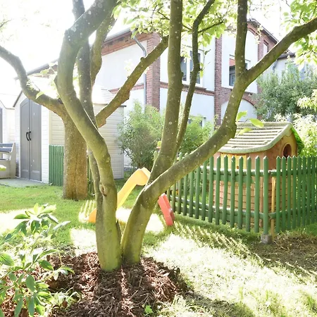 Landhauswohnung In Kroepelin Mit Grossem Garten