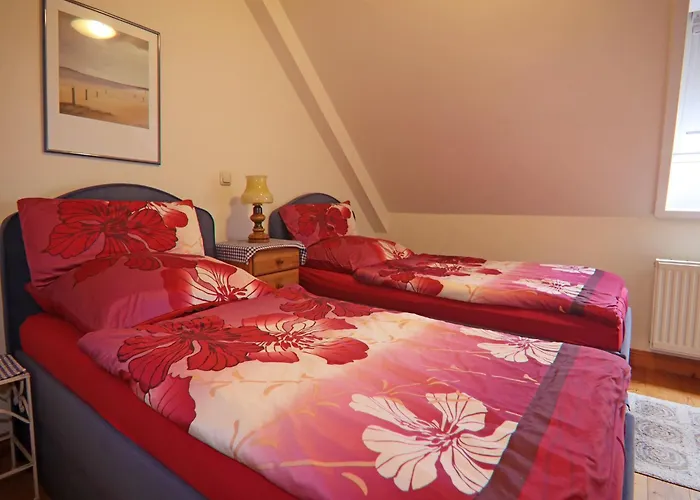 Landhauswohnung In Kroepelin Mit Grossem Garten Appartement Boldenshagen