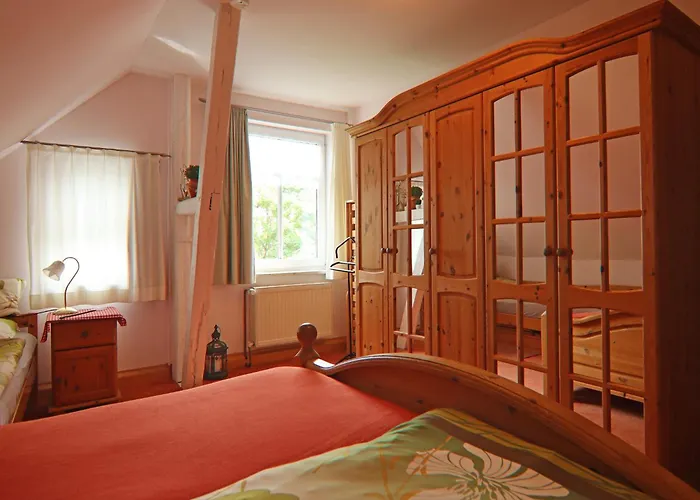 Landhauswohnung In Kroepelin Mit Grossem Garten Appartement *